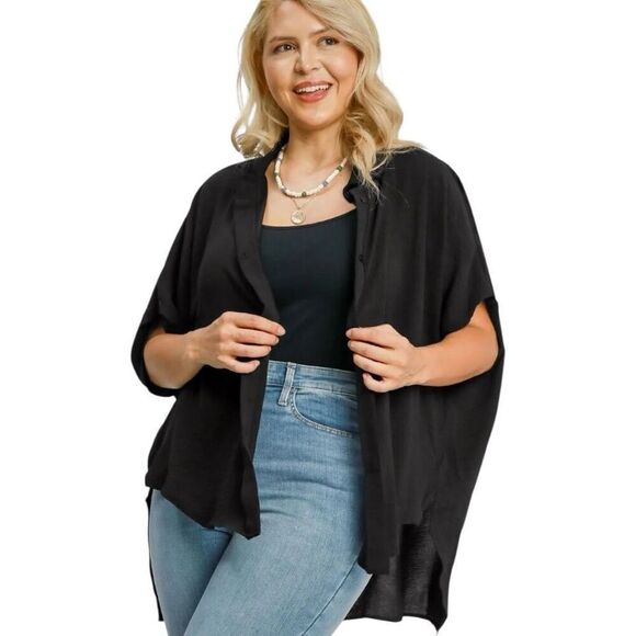 Umgee Tops - Black High Low Button Up Short Sleeve Shirt NWT | Umgee